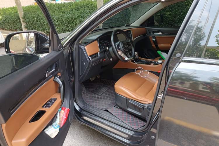 Used Zotye T600 Coupe 2017 1.5T Automatic Luxury Model Driver Seat