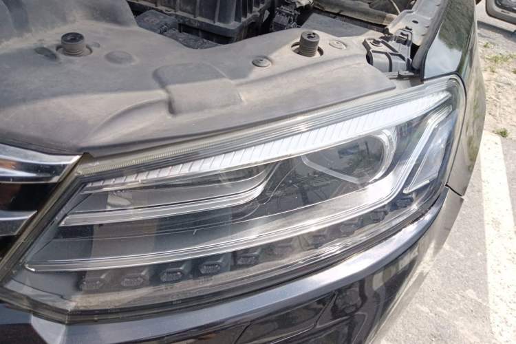 Used Zotye T600 Coupe 2017 1.5T Automatic Luxury Model Engine Bay Left