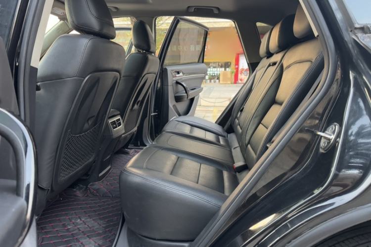 Used Zotye T600 Coupe 2017 1.5T Manual Luxury Model Interior 6