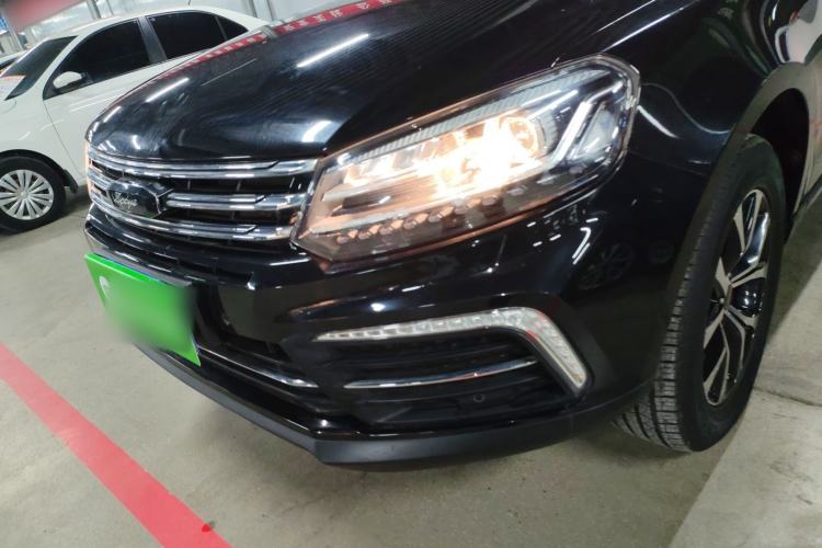 Used Zotye T600 Coupe 2017 1.5T Automatic Luxury Model Left Front Headlight