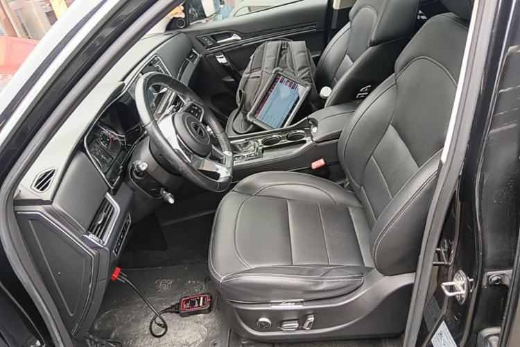 Used Zotye T600 Coupe 2017 1.5T Automatic Luxury Model Left Front Seat