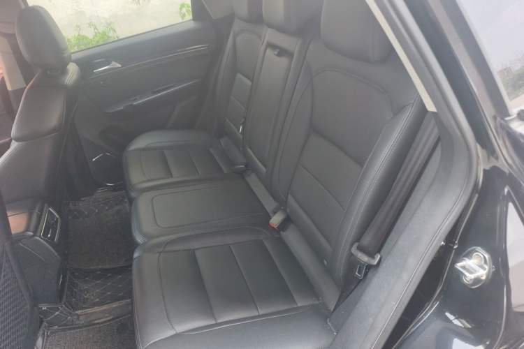 Used Zotye T600 Coupe 2017 1.5T Automatic Luxury Model Left Rear Seat