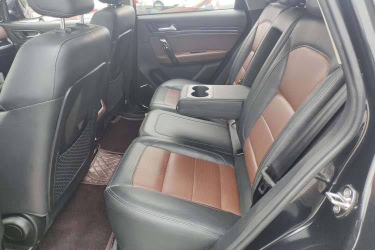 Used Zotye T600 Coupe 2017 1.5T Automatic Luxury Model Left Rear Seat