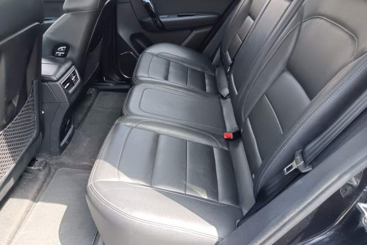 Used Zotye T600 Coupe 2017 1.5T Automatic Luxury Model Left Rear Seat