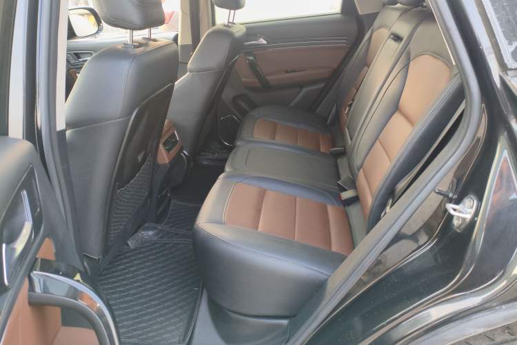 Used Zotye T600 Coupe 2017 1.8T Automatic Luxury Model Left Rear Seat