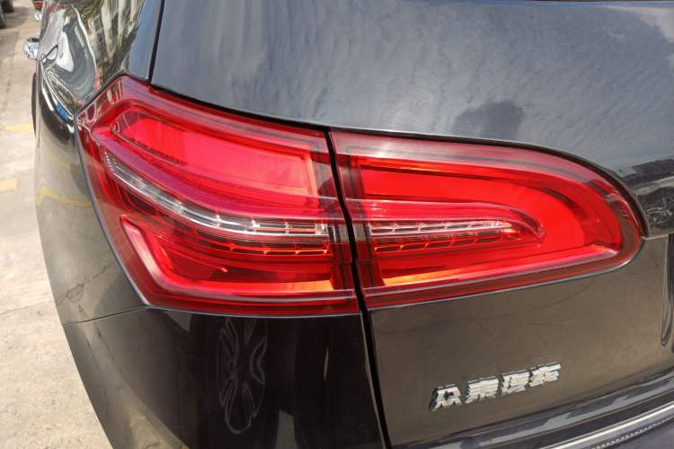 Used Zotye T600 Coupe 2017 1.5T Automatic Luxury Model Left Rear Taillight