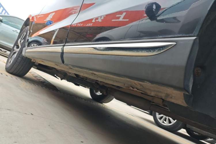 Used Zotye T600 Coupe 2017 1.5T Manual Luxury Model Left Side Sill