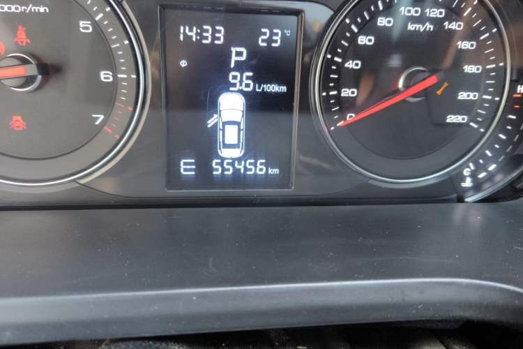 Used Zotye T600 Coupe 2017 1.5T Automatic Luxury Model Odometer Close Up