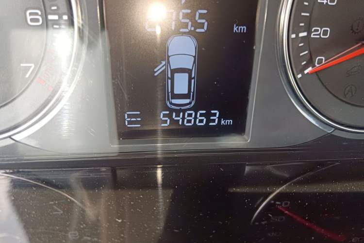Used Zotye T600 Coupe 2017 1.5T Automatic Luxury Model Odometer Close Up