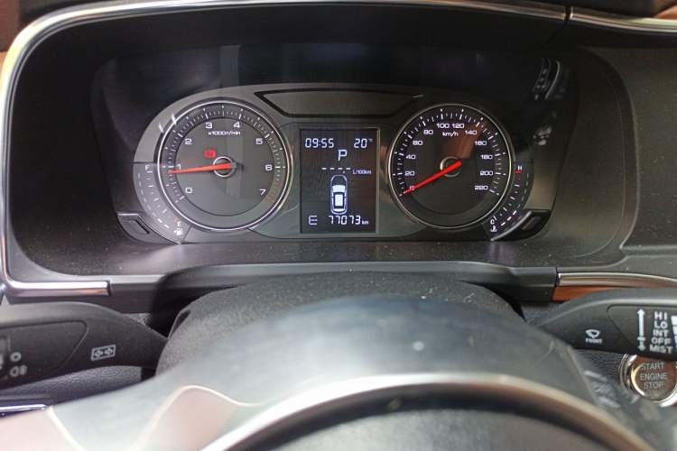Used Zotye T600 Coupe 2017 1.5T Automatic Luxury Model Odometer Close Up