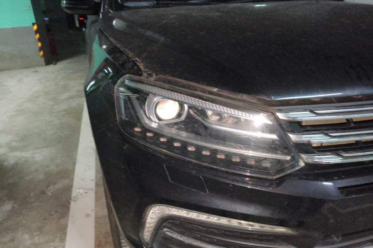 Used Zotye T600 Coupe 2017 1.5T Automatic Luxury Model Right Front Headlight