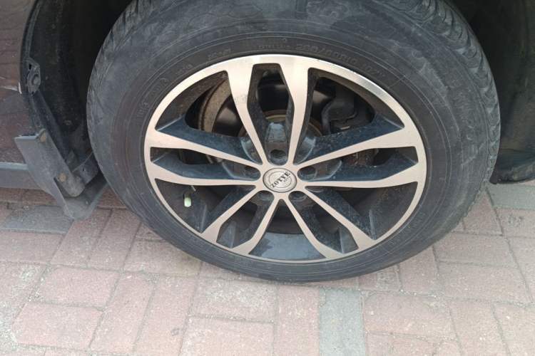 Used Zotye T600 Coupe 2017 1.8T Automatic Luxury Model Right Front Wheel Hub