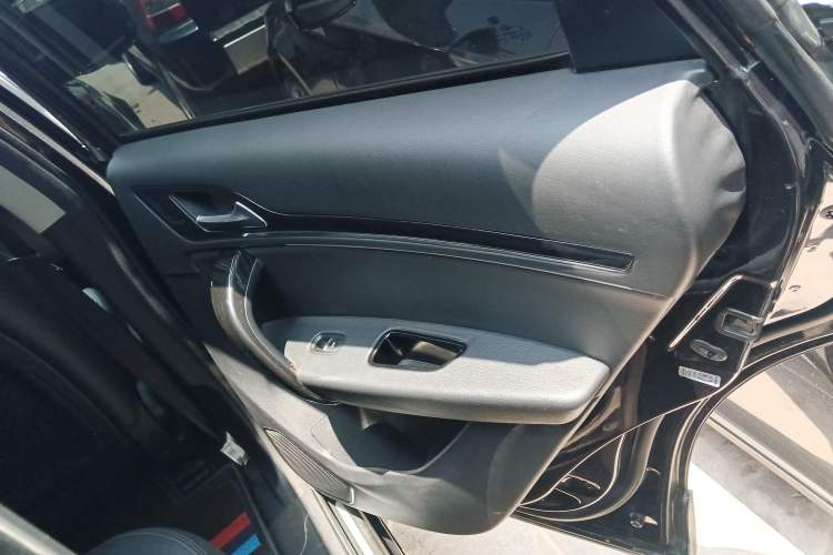 Used Zotye T600 Coupe 2017 1.5T Automatic Luxury Model Right Rear Door Interior