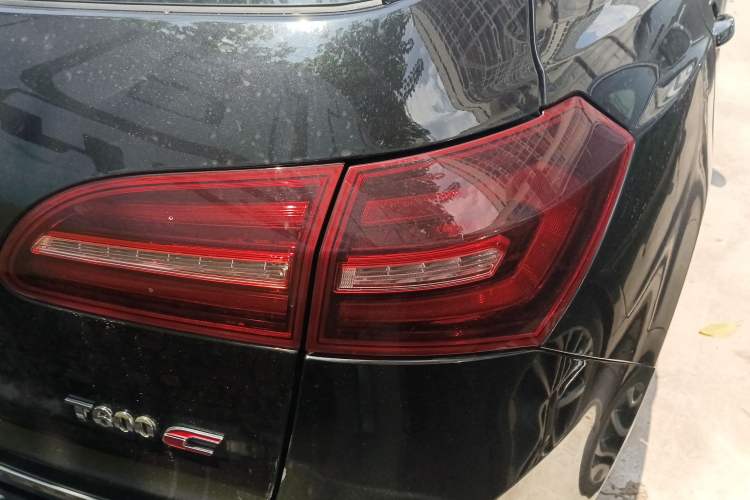 Used Zotye T600 Coupe 2017 1.5T Automatic Luxury Model Right Rear Taillight