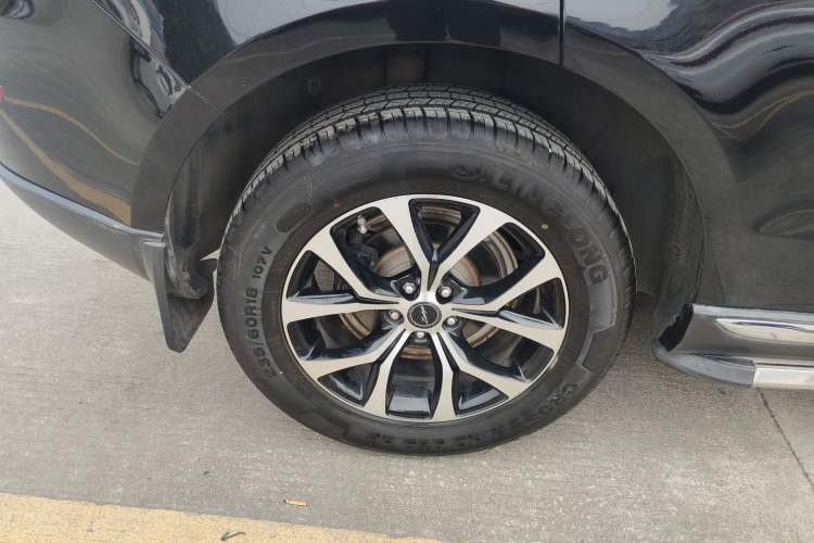 Used Zotye T600 Coupe 2017 1.5T Automatic Luxury Model Right Rear Wheel Hub