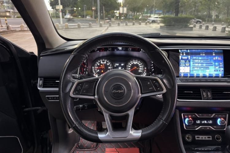 Used Zotye T600 Coupe 2017 1.5T Manual Luxury Model Steering Wheel