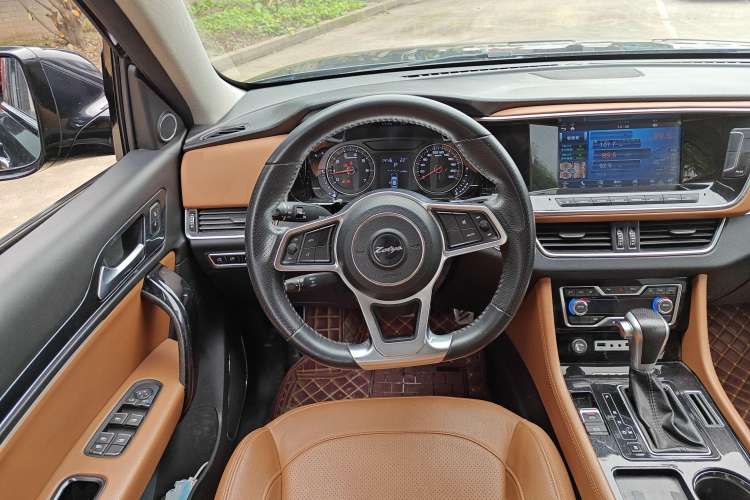 Used Zotye T600 Coupe 2017 1.5T Automatic Luxury Model Steering Wheel