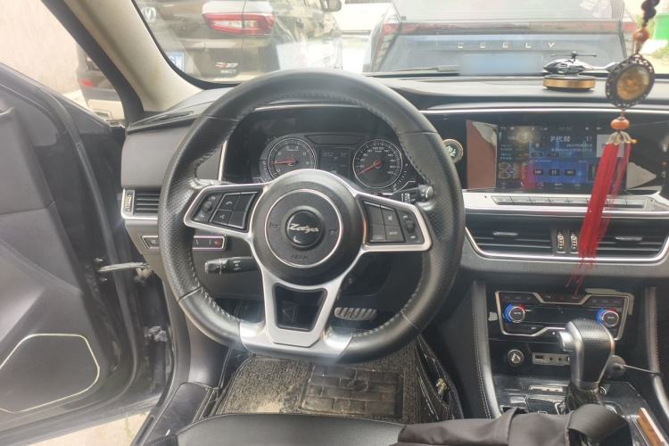 Used Zotye T600 Coupe 2017 1.5T Automatic Luxury Model Steering Wheel
