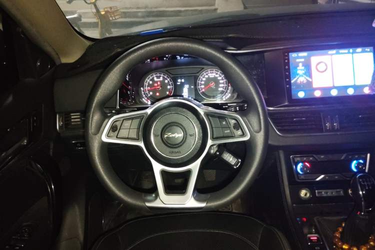 Used Zotye T600 Coupe 2017 1.5T Manual Luxury Model Steering Wheel