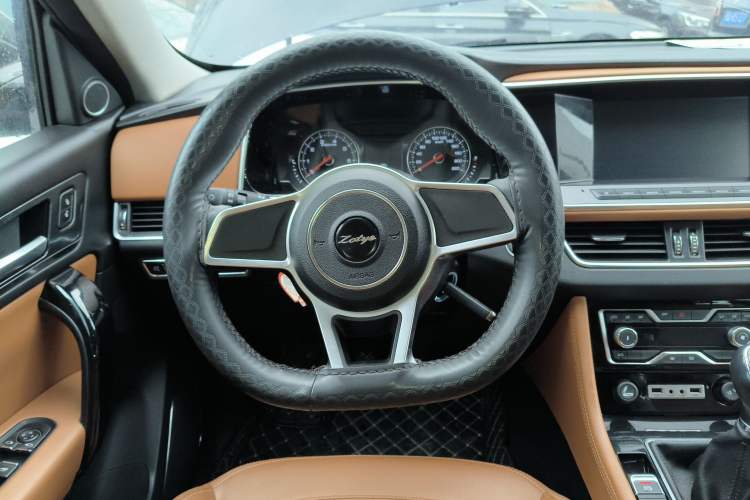 Used Zotye T600 Coupe 2017 1.5T Manual Luxury Model Steering Wheel