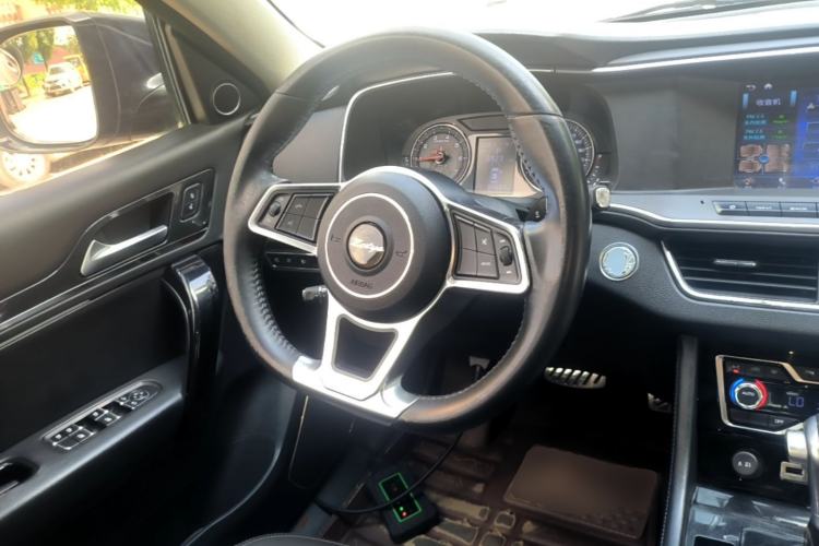 Used Zotye T600 Coupe 2017 1.5T Automatic Luxury Model Steering Wheel