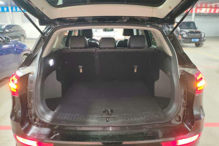 Used Zotye T600 Coupe 2017 1.5T Automatic Luxury Model Trunk