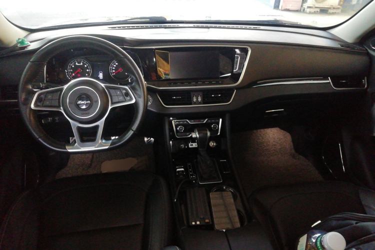 Used Zotye T600 Coupe 2017 1.5T Automatic Luxury Model Center Console