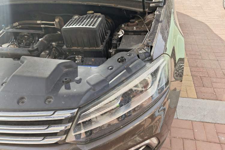 Used Zotye T600 Coupe 2017 1.5T Automatic Luxury Model Engine Bay Left