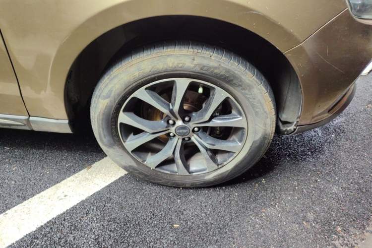 Used Zotye T600 Coupe 2017 1.5T Automatic Luxury Model Right Front Wheel Hub