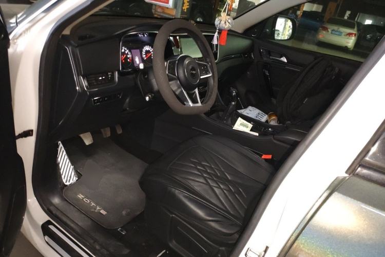 Used Zotye T600 Coupe 2017 1.5T Manual Luxury Model Left Front Seat