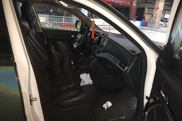 Used Zotye T600 Coupe 2017 1.5T Manual Luxury Model Right Front Seat