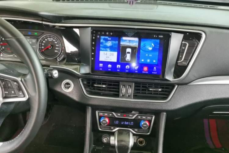 Used Zotye T600 Coupe 2017 1.5T Automatic Luxury Model Audio And AC Panel