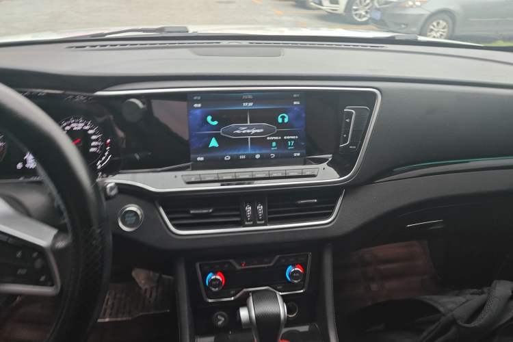 Used Zotye T600 Coupe 2017 1.5T Automatic Luxury Model Audio And AC Panel
