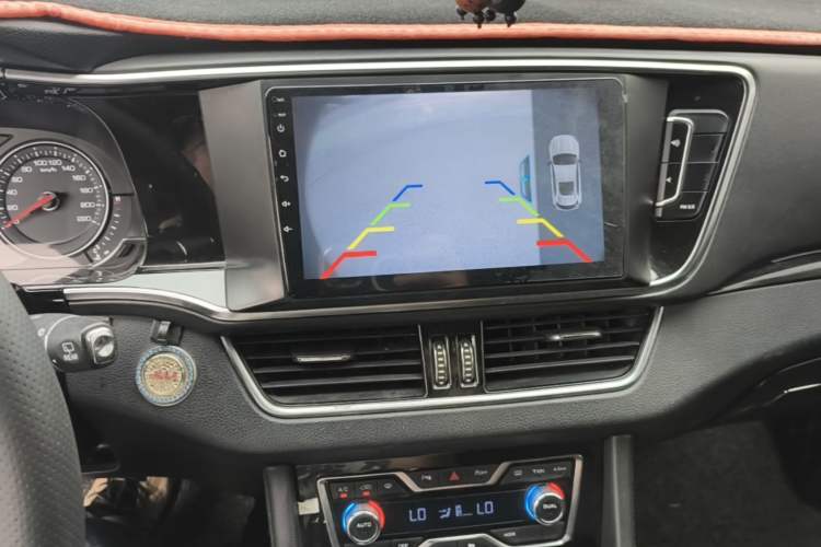 Used Zotye T600 Coupe 2017 1.5T Automatic Luxury Model Audio And AC Panel