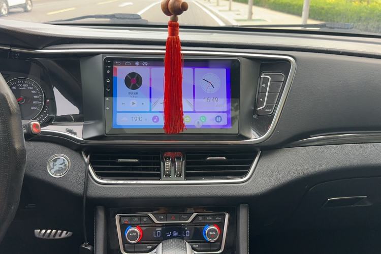 Used Zotye T600 Coupe 2017 1.5T Automatic Luxury Model Audio And AC Panel