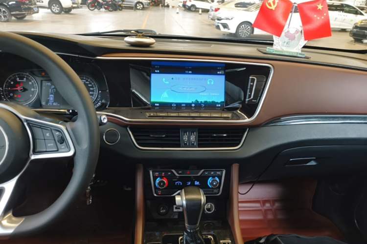 Used Zotye T600 Coupe 2017 1.5T Automatic Luxury Model Audio And AC Panel