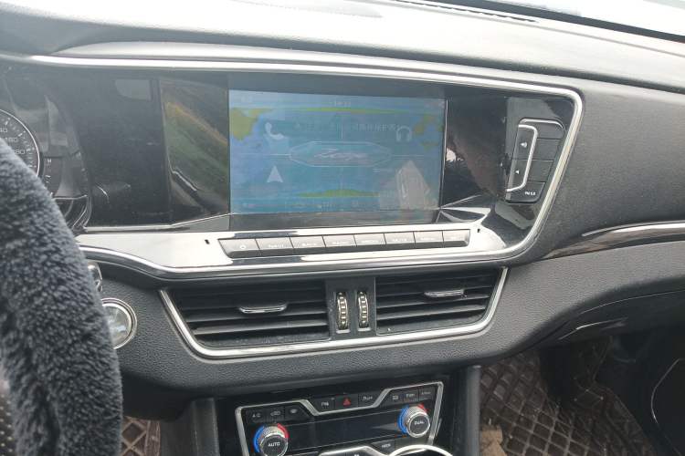Used Zotye T600 Coupe 2017 1.5T Automatic Luxury Model Audio And AC Panel