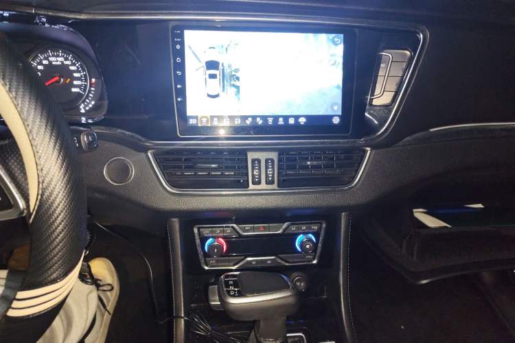Used Zotye T600 Coupe 2017 1.5T Automatic Luxury Model Audio And AC Panel