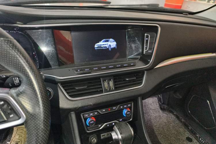 Used Zotye T600 Coupe 2017 1.5T Automatic Luxury Model Audio And AC Panel