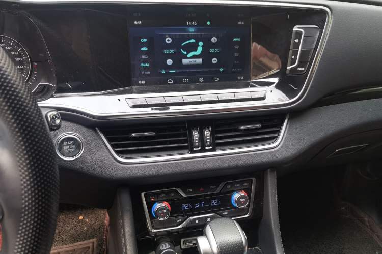 Used Zotye T600 Coupe 2017 1.5T Automatic Luxury Model Audio And AC Panel