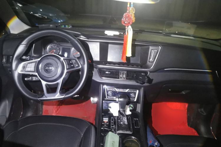 Used Zotye T600 Coupe 2017 1.5T Automatic Luxury Model Center Console