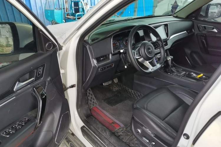 Used Zotye T600 Coupe 2017 1.5T Automatic Luxury Model Driver Seat