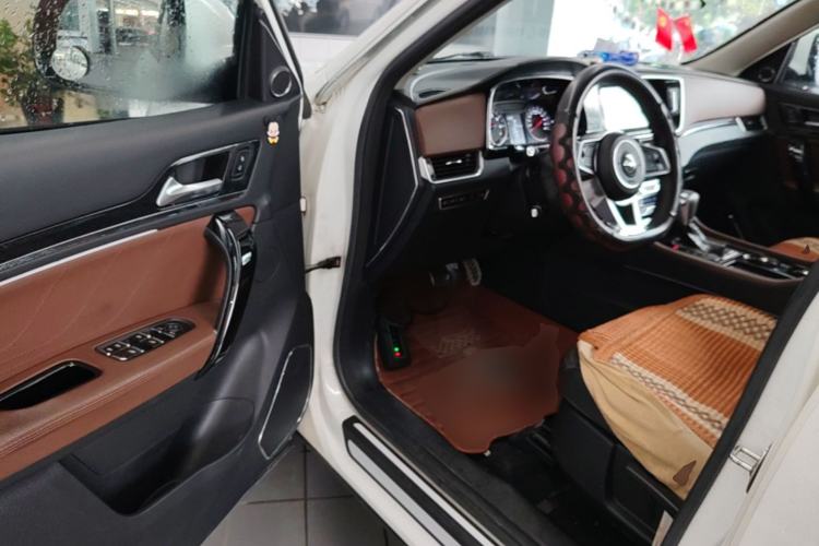 Used Zotye T600 Coupe 2017 1.5T Automatic Luxury Model Driver Seat