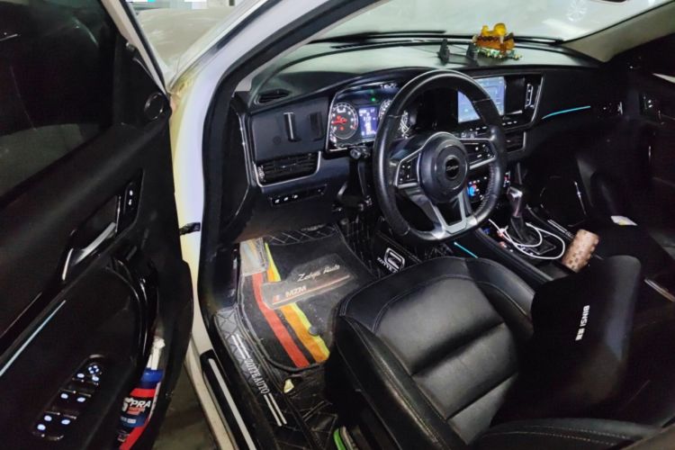 Used Zotye T600 Coupe 2017 1.5T Automatic Luxury Model Driver Seat