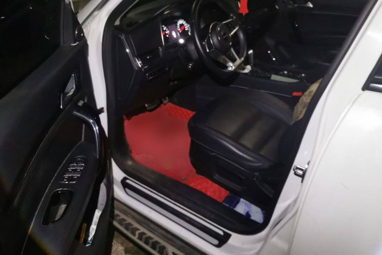 Used Zotye T600 Coupe 2017 1.5T Automatic Luxury Model Driver Seat