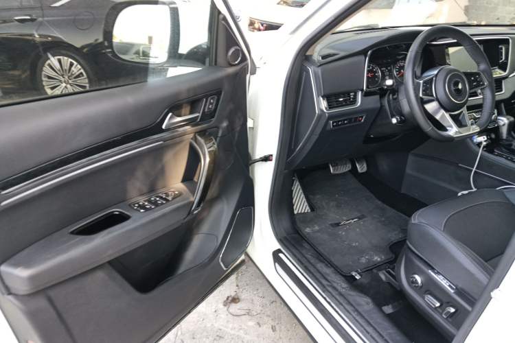 Used Zotye T600 Coupe 2017 1.5T Automatic Luxury Model Driver Seat