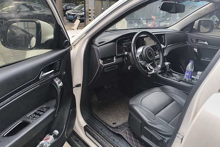 Used Zotye T600 Coupe 2017 1.5T Automatic Luxury Model Driver Seat