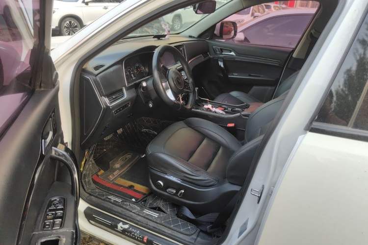 Used Zotye T600 Coupe 2017 1.5T Automatic Luxury Model Driver Seat