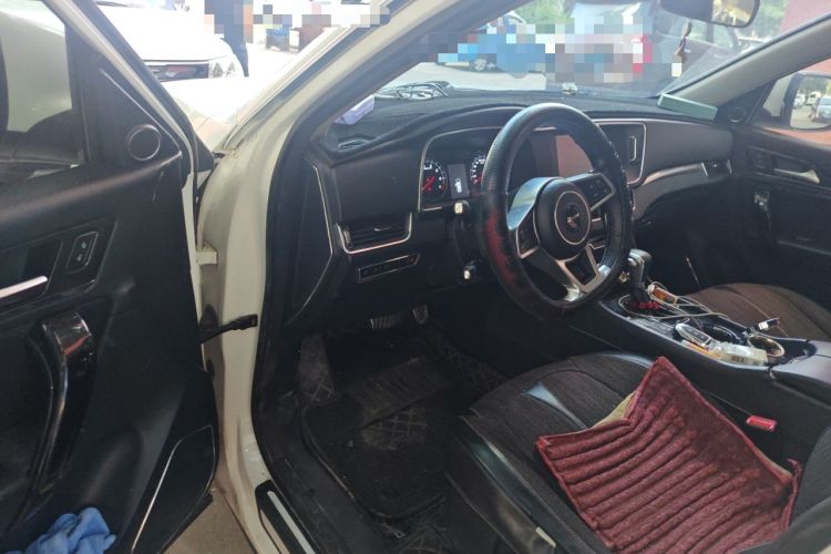 Used Zotye T600 Coupe 2017 1.5T Automatic Luxury Model Driver Seat