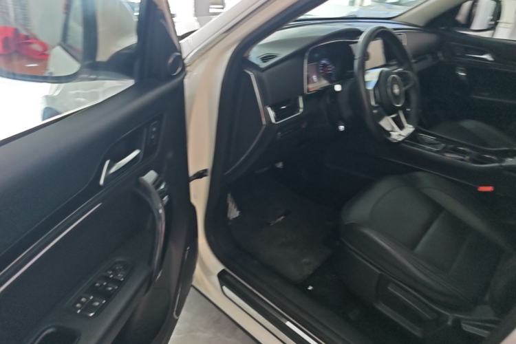Used Zotye T600 Coupe 2017 1.5T Automatic Luxury Model Driver Seat